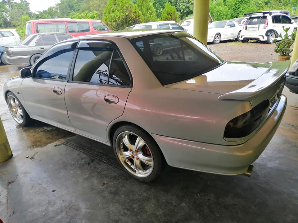 Kedai Cat Kereta Murah Di Kuching  Kami berpengalaman selama 30 tahun